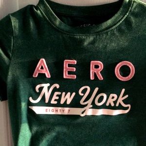 Aero New York Ladies fitted Tee size Medium